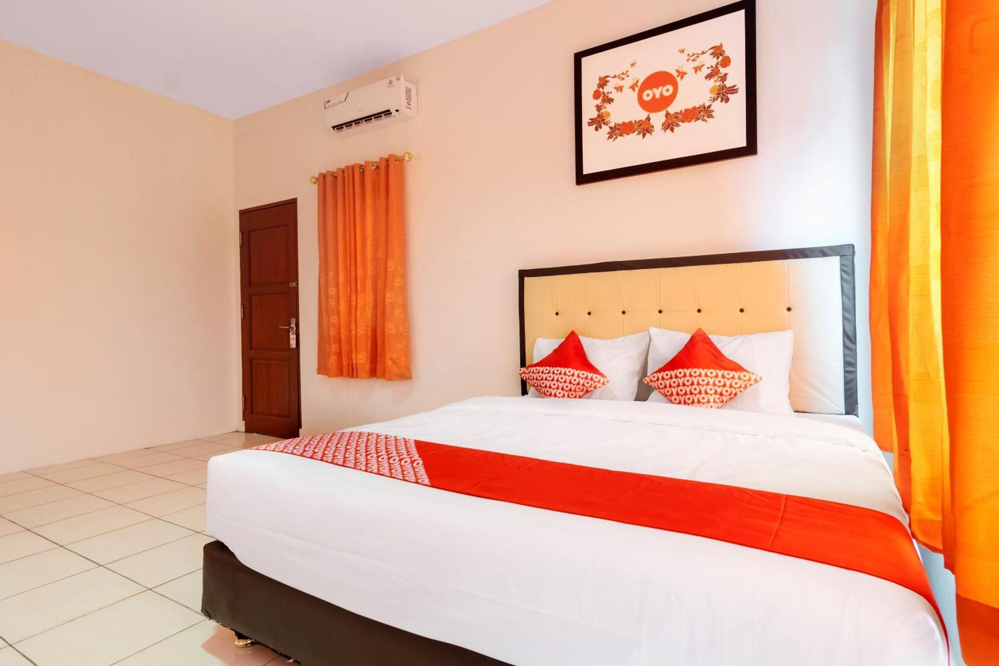 Oyo 622 Bakti Homestay Медан Екстер'єр фото